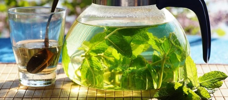16 Surprising Peppermint Tea Benefits