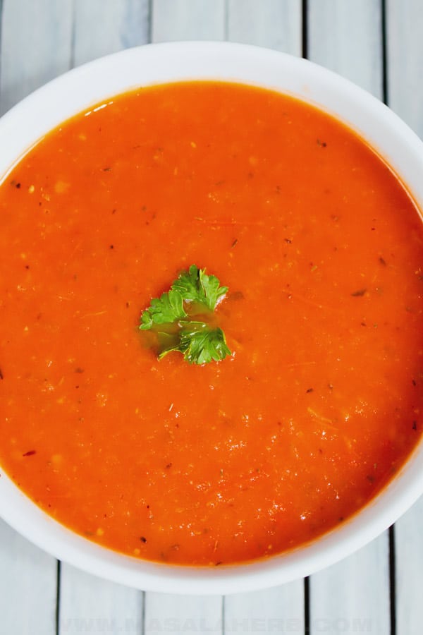 20 min Tomato Basil Soup Recipe [+VIDEO] ð? MasalaHerb.com