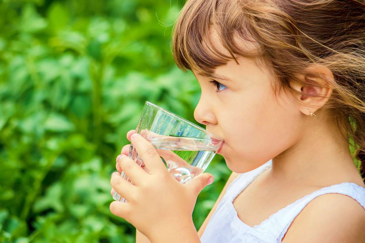 Constipation In Children: 11 Alkaline Foods To Relieve It
