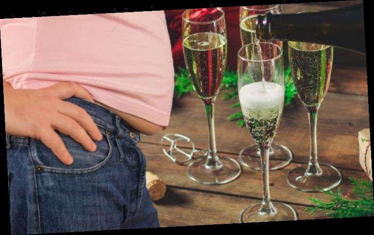 Stomach bloating: What alcoholic drinks to avoid if you want to beat ...